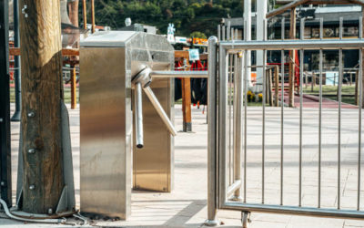 Serrurier urgence Lyon 8 : Comment un système de clé passe-partout améliore la sécurité des installations commerciales