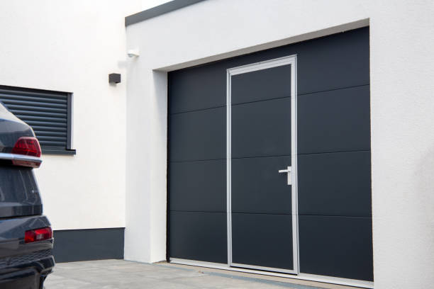 Quels sont les avantages d’opter pour une porte de garage sectionnelle installée par un serrurier à Lyon ?